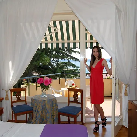 Otel Broglia