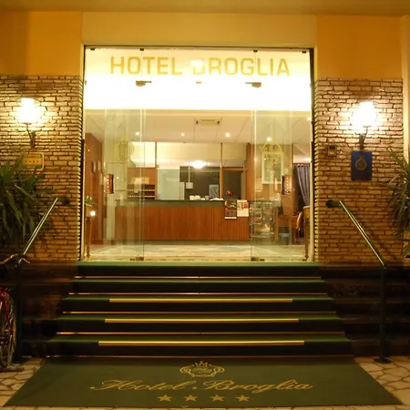 Otel Broglia 4*