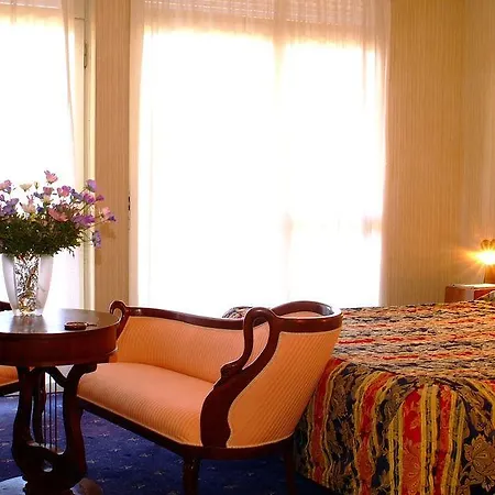 Otel Broglia