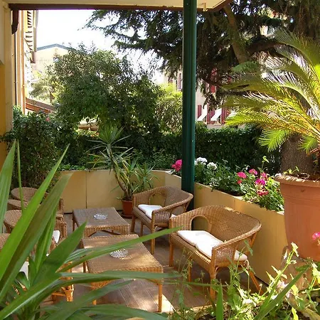 Otel Broglia